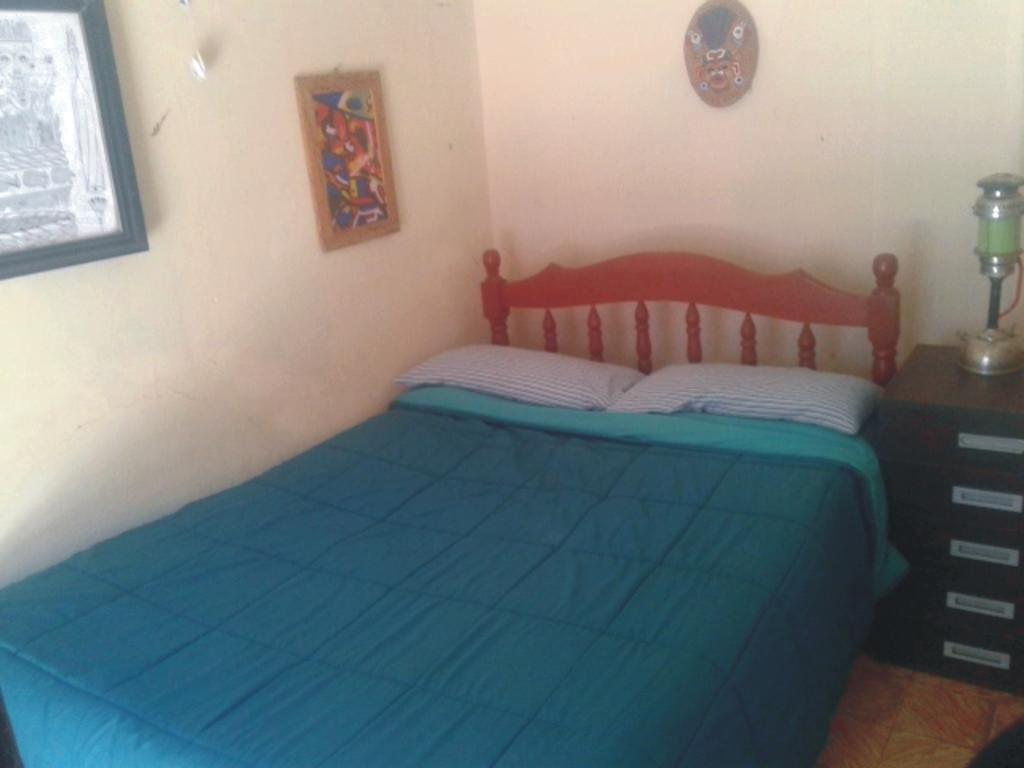 Giramundo Hostel Humahuaca Room photo